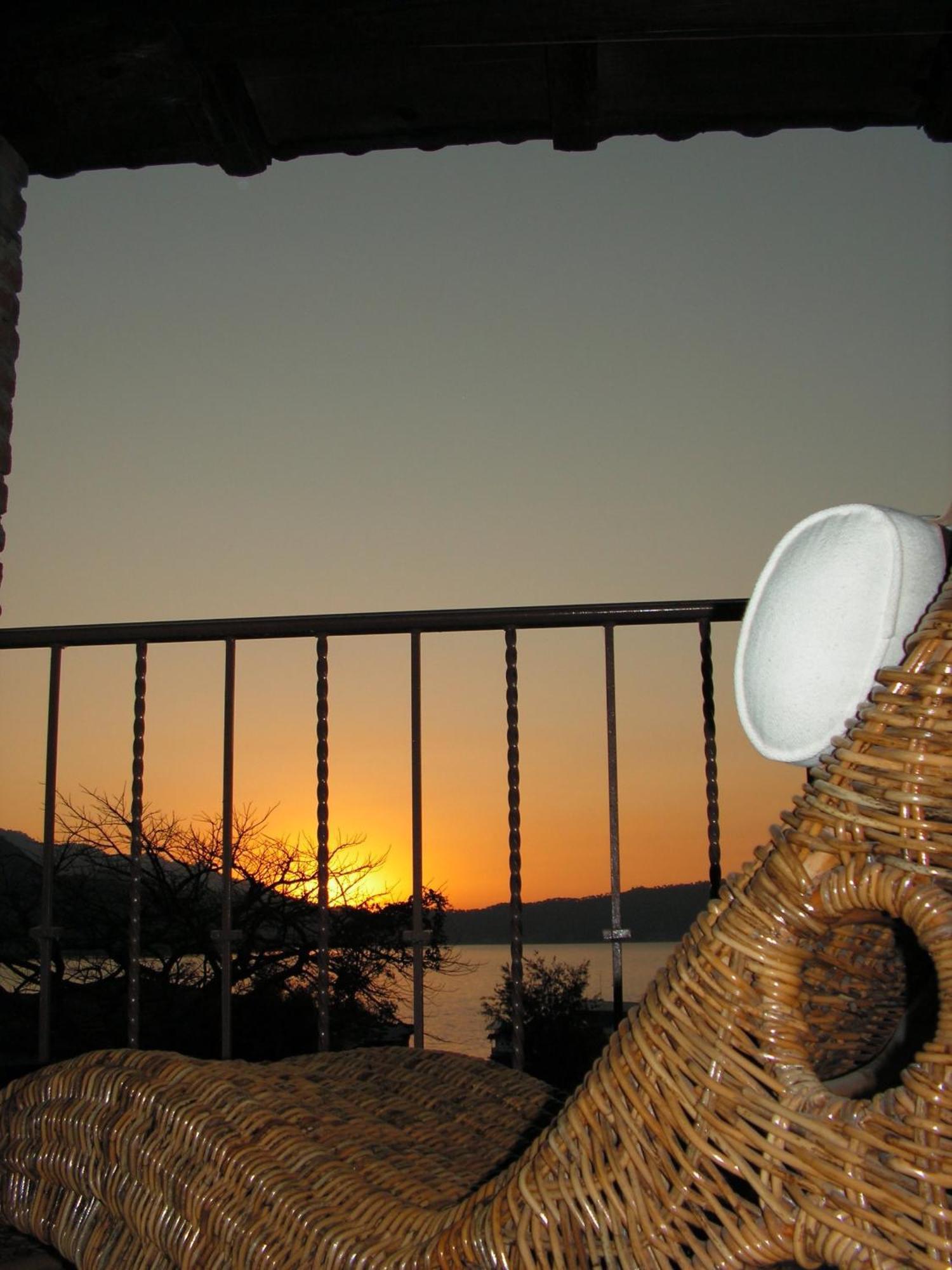 Hotel Puesta Del Sol Valle de Bravo Room photo
