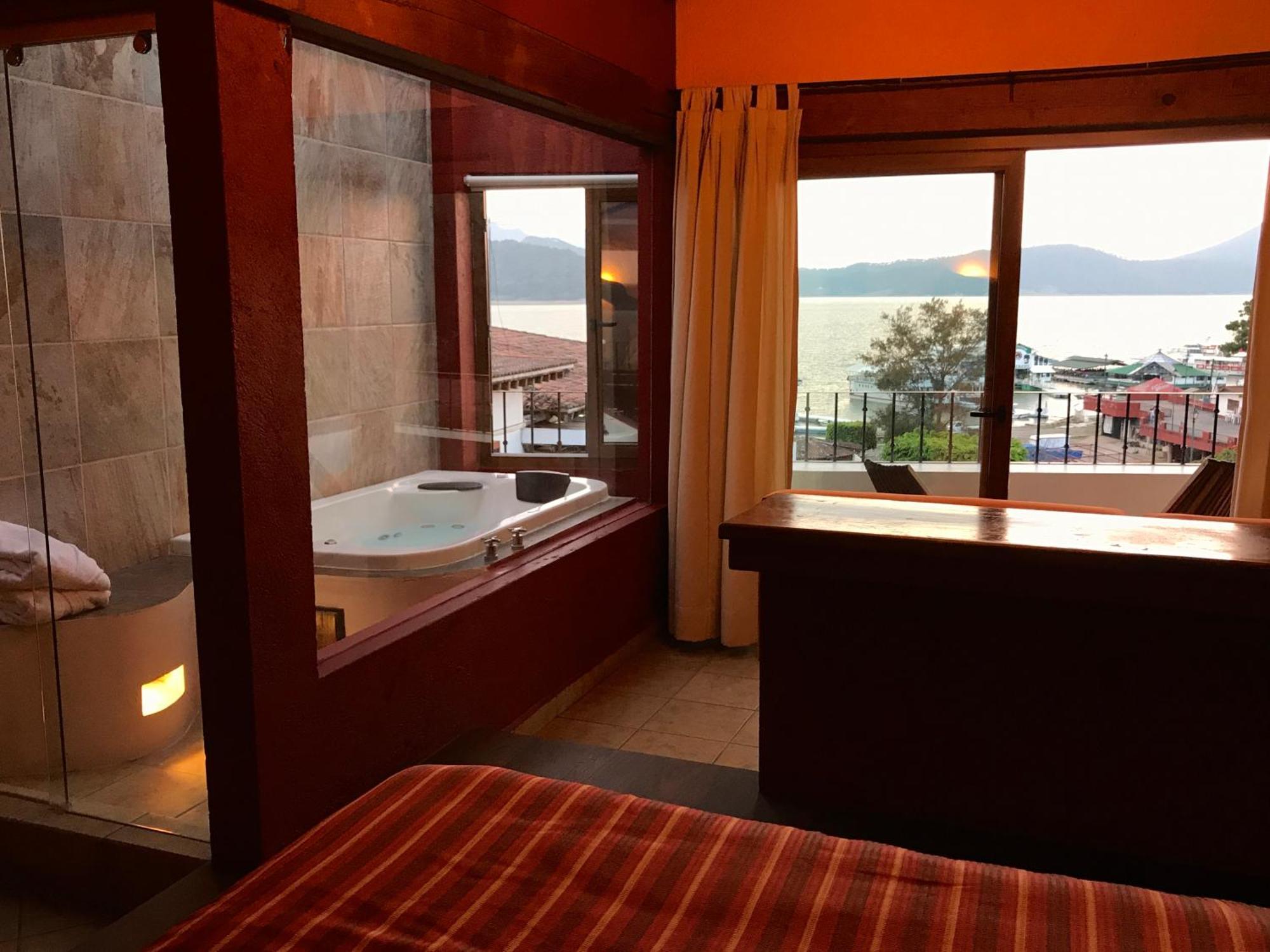 Hotel Puesta Del Sol Valle de Bravo Exterior photo
