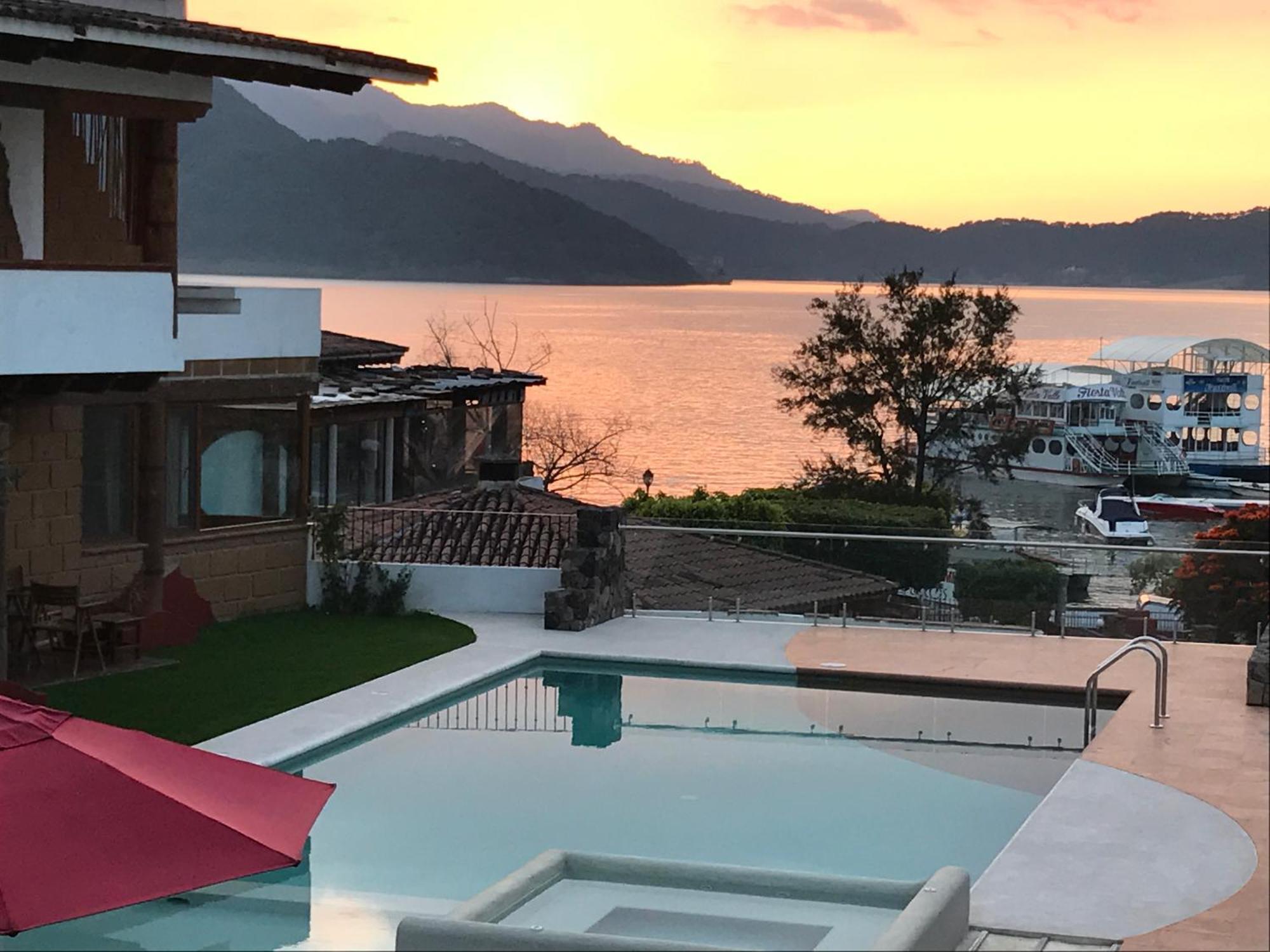 Hotel Puesta Del Sol Valle de Bravo Exterior photo