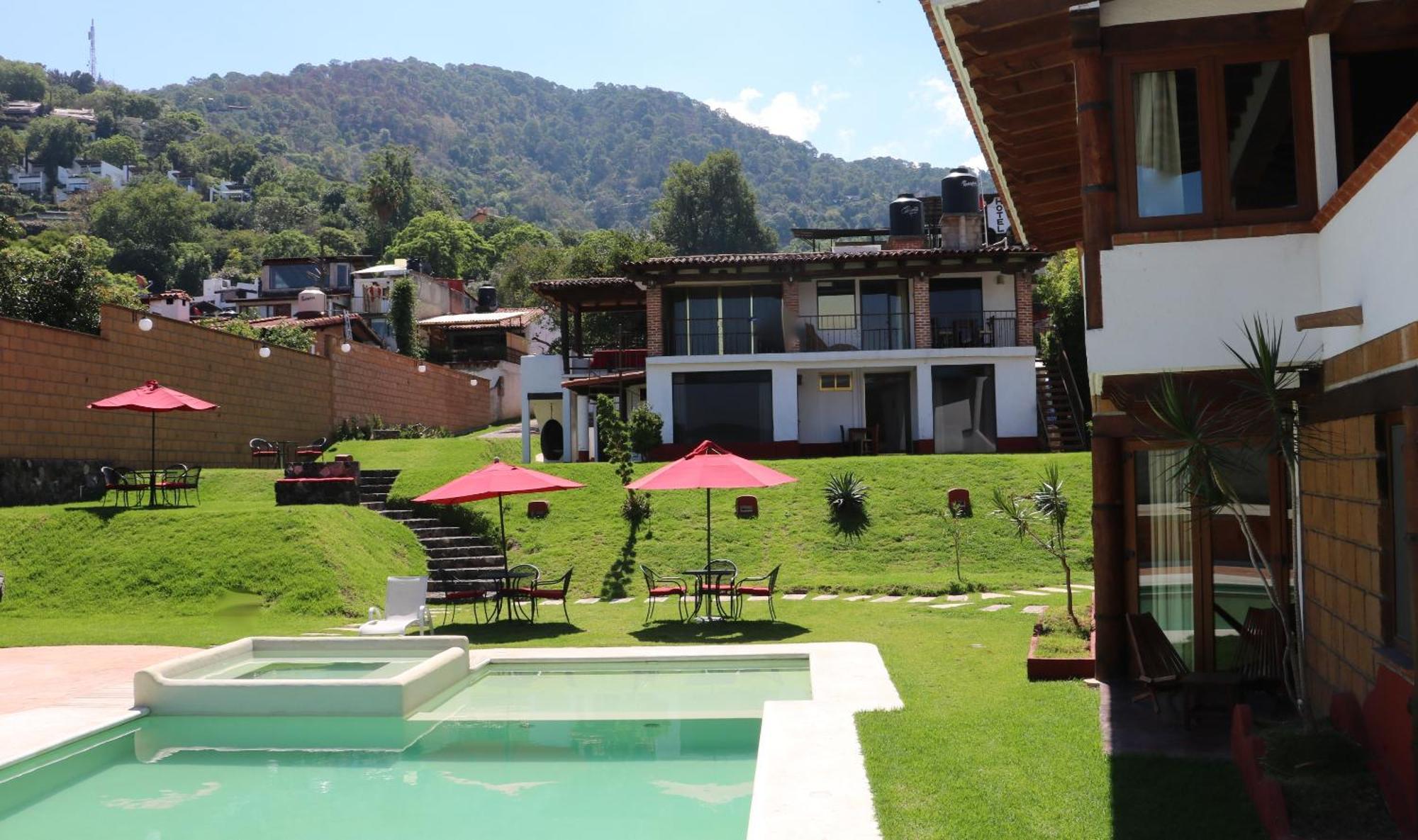 Hotel Puesta Del Sol Valle de Bravo Exterior photo
